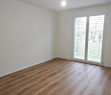 Moderne 4.5 Zimmer-Wohnung 2. Stock an ruhiger Lage in Lommiswil - ... - Photo 1