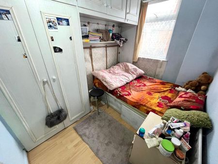 3 bedroom terraced house to rent - Photo 5