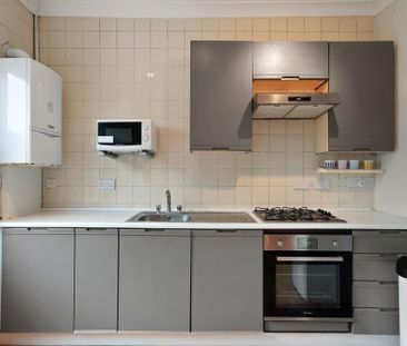 1 bedroom flat to rent - Photo 6