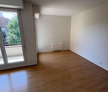 Location Appartement 1 pièce 23m² - Photo 2