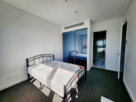 3 bed 2 bath-909 - Photo 2