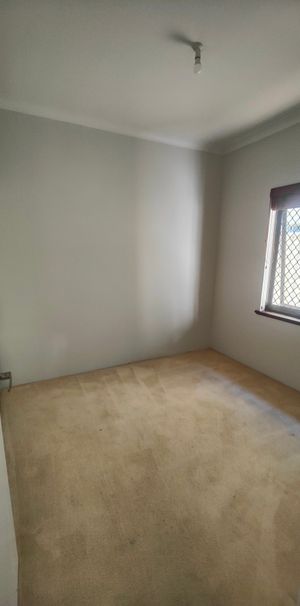 South Perth - Photo 1