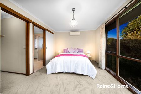 2/18-20 Tamarisk Road, Narre Warren, VIC 3805 - Photo 3