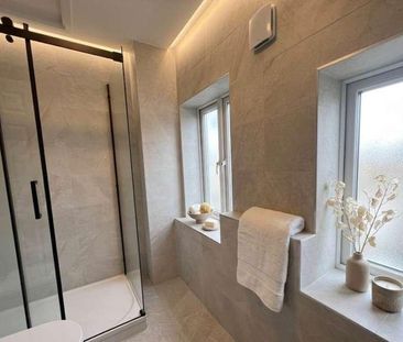 Nightingale Way, E6 - Photo 3