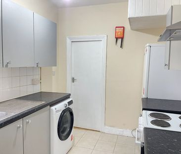 4 Bed Terraced House, Oakdale Road, N4 - Photo 4