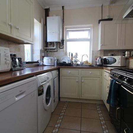 7 bedroom house share to rent - Photo 3