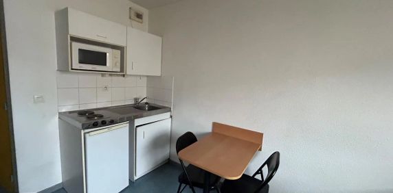 Appartement à louer 1 pièce 18m² - Photo 2
