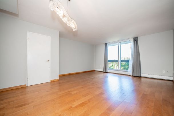 For Lease - 350 Quigley Road Unit# 421, Hamilton, Ontario - Photo 1