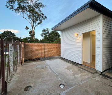 2c Chelsea Pl, Glenfield, NSW 2167 - Photo 5