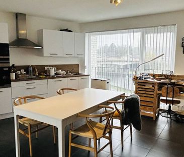 Appartement te huur in Nimy voor € 890 met 2 slaapkamers - Photo 1