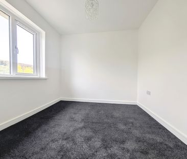 Bryntirion, Mountain Ash, Ynysboeth - Photo 6