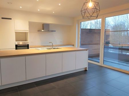 Recente woning met 3 slaapkamers, terras en tuin - Photo 5