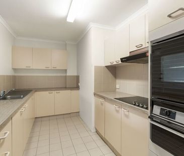 Two Bedroom Unit Stones Throw Away From Broadwater! - Photo 6