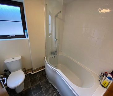 1 bedroom detached house to rent - Photo 4