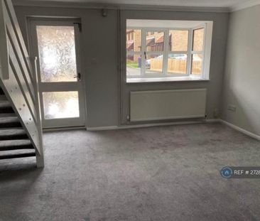 3 bedroom semi-detached house to rent - Photo 4