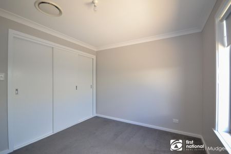 THE PERFECT BLEND OF SPACE, COMFORT AND CONVENIENCE - Photo 4