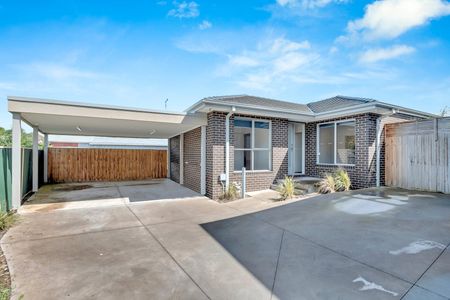4/115 Cheddar Road, Reservoir VIC 3073 - Photo 2