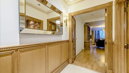 4 Bedroom Flat - Photo 2