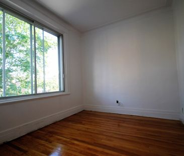 711 Av. Ball, Montréal (Villeray, QC H4A - Photo 1