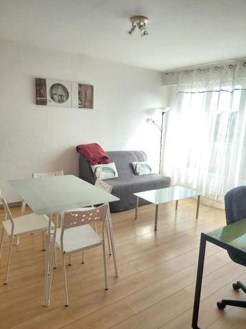 Location Appartement 1 pièce Meublé 33m² ANGERS 49100 - Photo 2