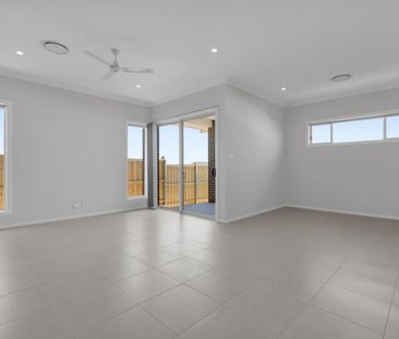 Brand new 4-bedroom home in Wilton - Photo 1