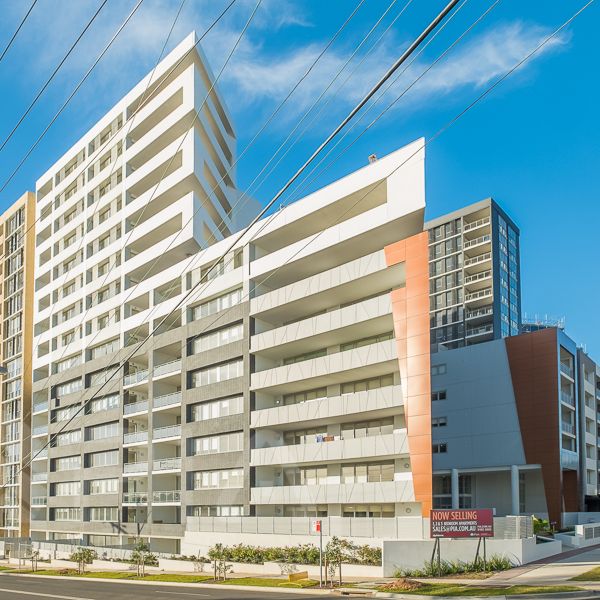 Modern Spacious 3 Bedrooms Plus Study Apartments for Lease! - Photo 1