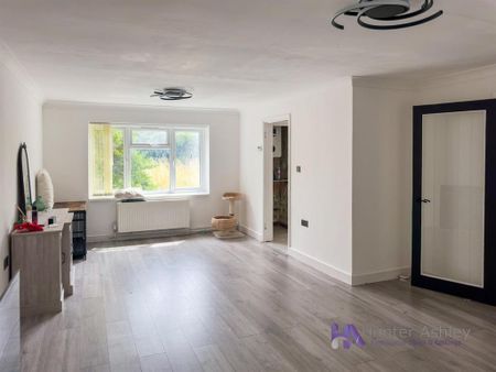 3 bedroom terraced house to rent - Photo 3