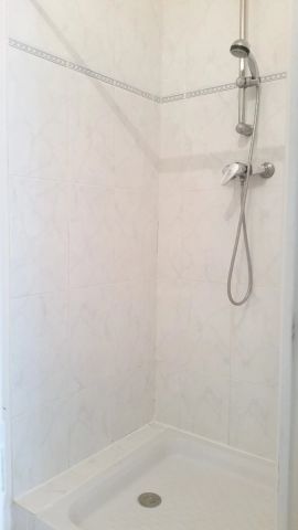 Location Appartement 3 pièces 63m² LA ROCHELLE 17000 - Photo 5