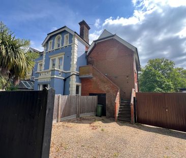 Park House, Cornsland, Brentwood - Photo 6