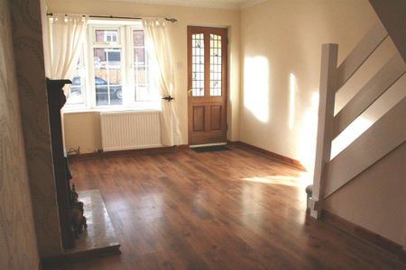 2 bedroom terraced house to rent - Photo 3