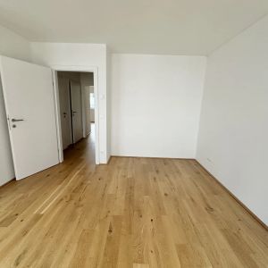 Schöne Wohnung mit Balkon im 5. OG / ab sofort verfügbar / Nähe U1 Reumannplatz - Foto 2