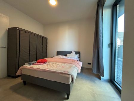 Gelijkvloers appartement met tuin, autostaanplaats en 3 slaapkamers nabij station Herzele - Photo 5