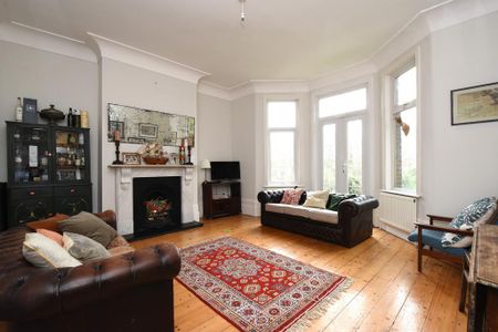5 bedroom terraced house to rent - Photo 4