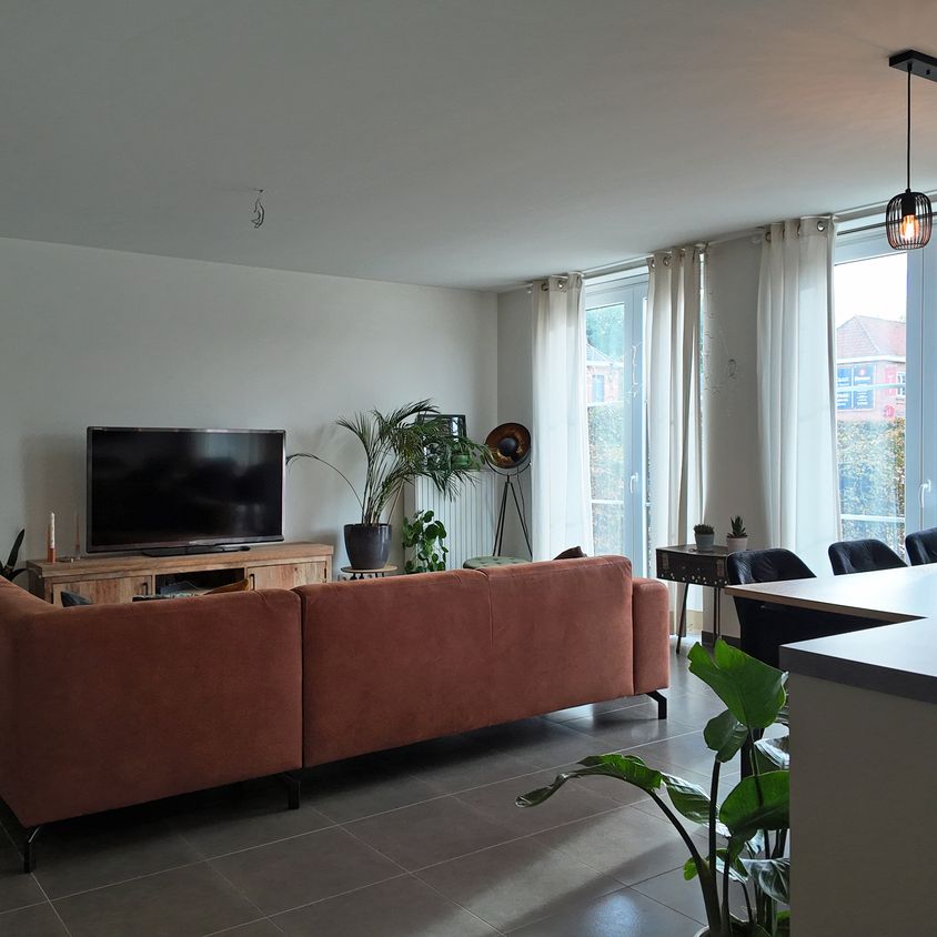 Zonovergoten gelijkvloersappartement in het centrum van Kaprijke! - Photo 1