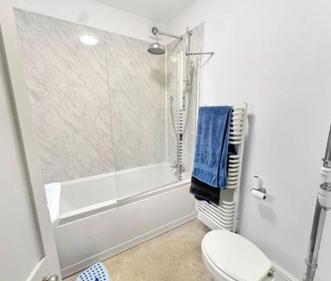 2 bedroom semi-detached house to rent - Photo 6