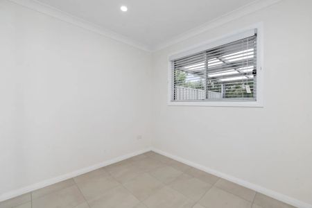 Modern Comfort in a Prime Castle Hill Pocket - Photo 2