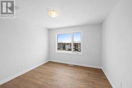 1227 CREEKWAY PRIVATE - Photo 3