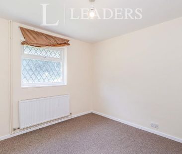 2 bedroom bungalow to rent - Photo 4