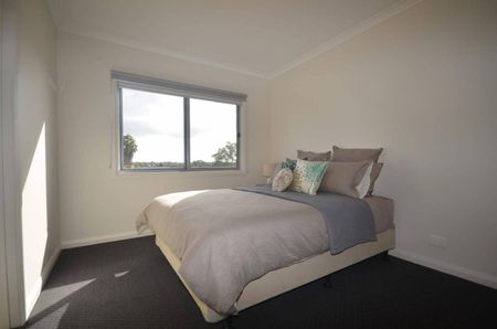 FULLY FURNISHED - UNAVAILABLE UNTIL JANUARY 2019 - Photo 4