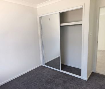 4 Bedroom Home in Sought After Chisholm Estate - Photo 4