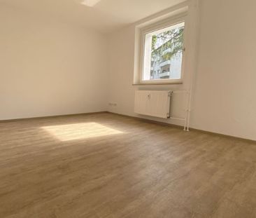 *** Attraktive 2-Zi.-Whg. mit Duschbad in Schlossparknähe! *** - Photo 6