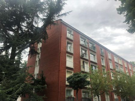 Location Appartement 4 pièces 76m² TOULOUSE 31400 - Photo 5