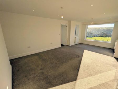 West Johnstone, Bish Mill, South Molton - Photo 2