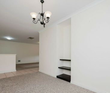 SPACIOUS FAMILY LIVING WITH MULTIPLE LIVING AREAS - Photo 4