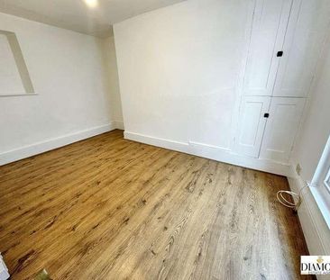 Fore Street, Cullompton, EX15 - Photo 1