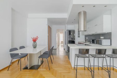 Διαμέρισμα για ενοικίαση Κολωνάκι - Λυκαβηττός - Photo 3