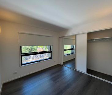 BEAUTIFUL TOWNHOUSE IN CALAMVALE! - Photo 4