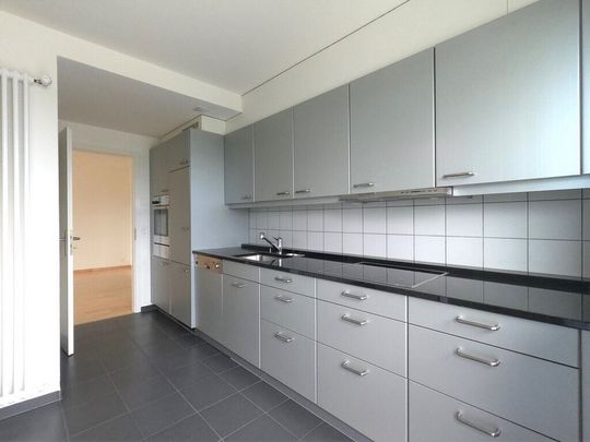 Are you looking for an apartment in the city center? - Photo 1