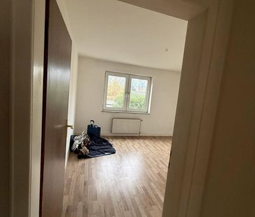 Gemütliche 2,5-Zimmer-Wohnung mit Balkon in Gelsenkirchen-Erle - Foto 1