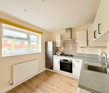 Anson Drive, Southampton, SO19 - Photo 2